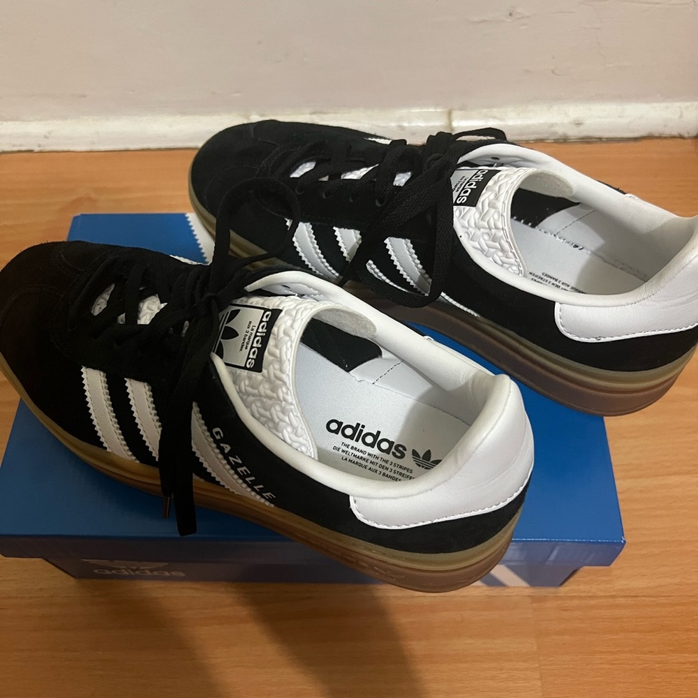 Adidas Sneakers / Gazelle Bold